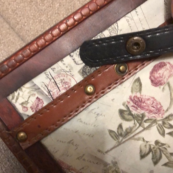 1 LEFT Wine storage box - Picture 3 of 8